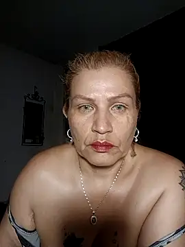 Juanitarubia live sex cam
