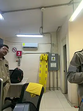 EnriquePersian197 live sex cam