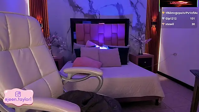 Jeen_Taylor's cam snapshot