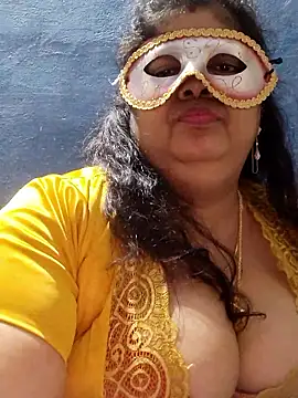 tamilthanushri live sex cam