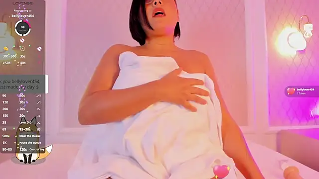 nina_desire_ live sex cam