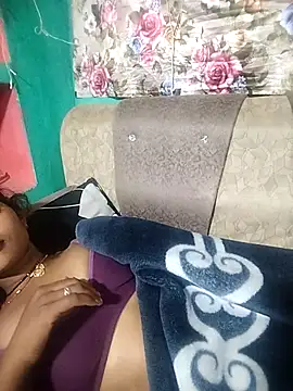 Maya_bhoji live sex cam