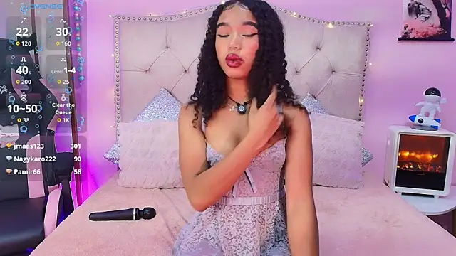 Naom_star87 live sex cam