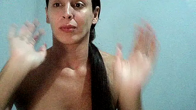 AlexiaDuucan live sex cam