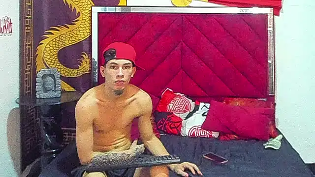 Pride_couple live sex cam