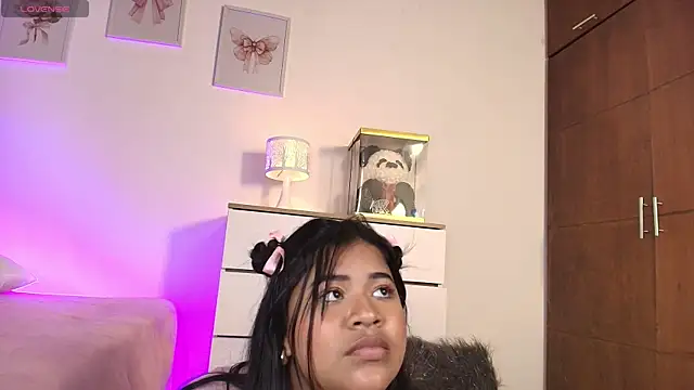 ova_irenne live sex cam