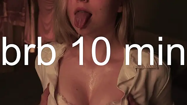 AccaCroyle live sex cam