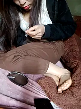 cdyyds-69's cam snapshot