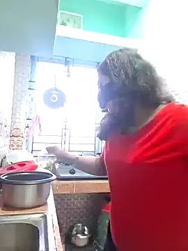 Bristy- live sex cam