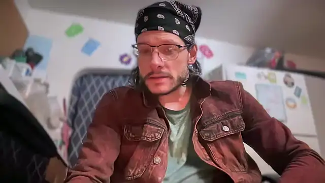 MasterDaddyCool live sex cam