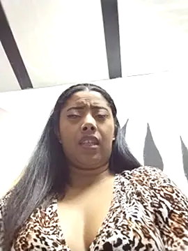 Ebony-Goddess19 live sex cam