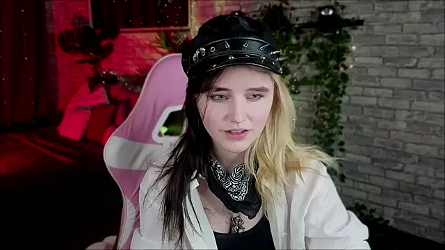 RubyMyst's cam snapshot