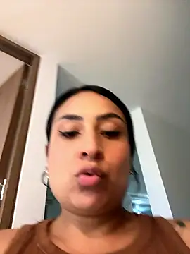 amyross_s1's cam snapshot