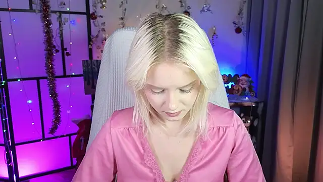 ImBonBon's cam snapshot