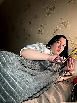 Naughtbaby_2025's cam snapshot