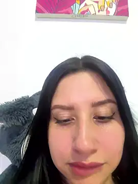 lucy_grey25's cam snapshot