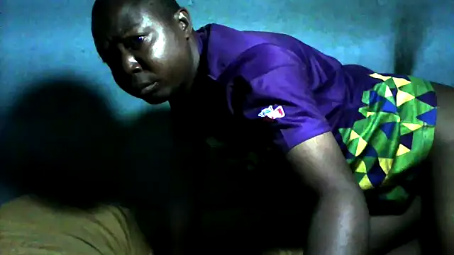 little__joy's cam snapshot