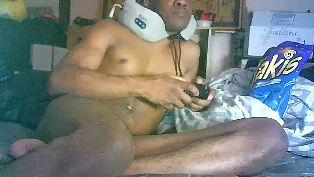 ON3YOULLN3VER_FIR3's cam snapshot