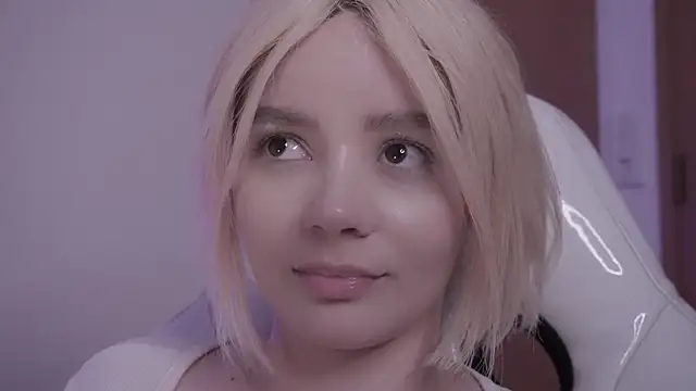 bella_adams_ live sex cam