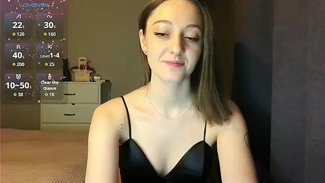 white_liillyy's cam snapshot