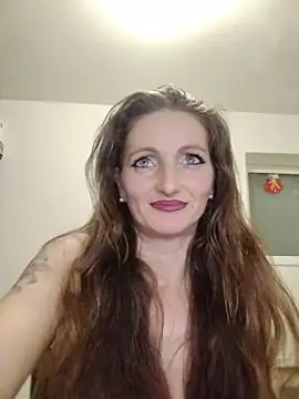 CrazyMaya39's cam snapshot