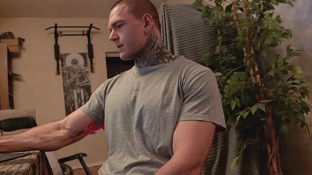 bulatov_xx's cam snapshot