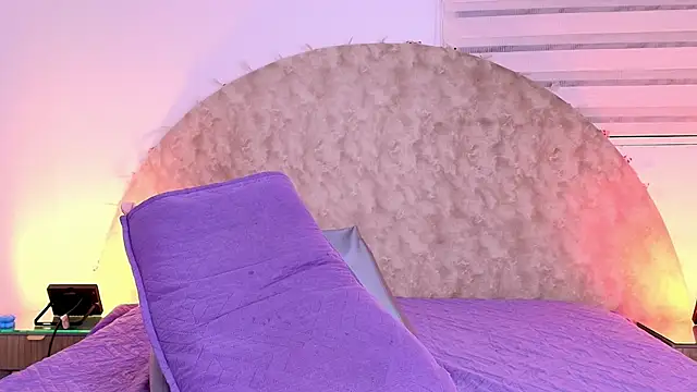 anisha_x live sex cam