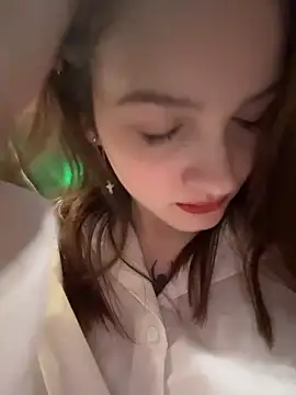 MichelleRoux live sex cam