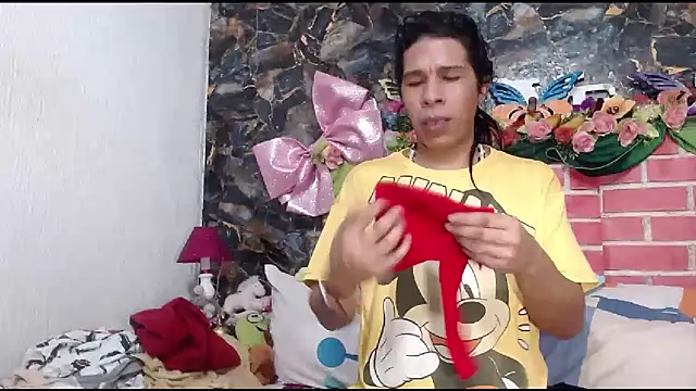 DesireDirtyTS__ live sex cam