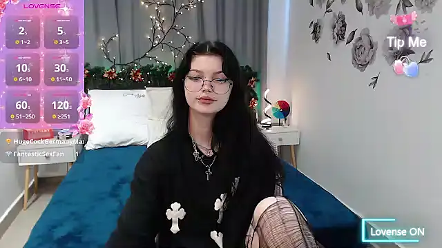 MileyRood's cam snapshot