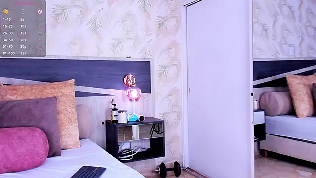 Travis_lenox_ live sex cam