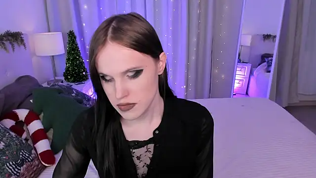 EffieMinki live sex cam