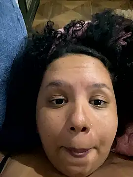 Bigostosa live sex cam