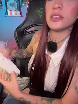 DaniDusan_'s cam snapshot