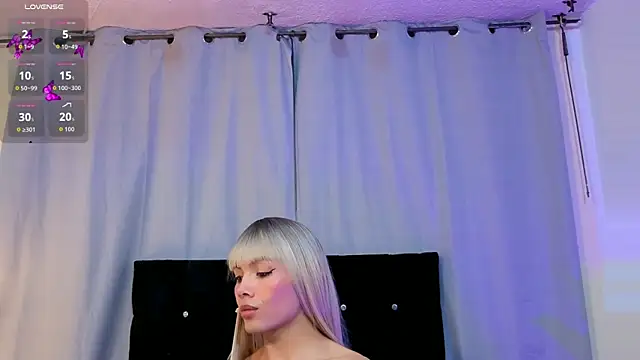 Megan_Do_Santos live sex cam