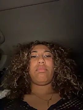 lauraltt live sex cam