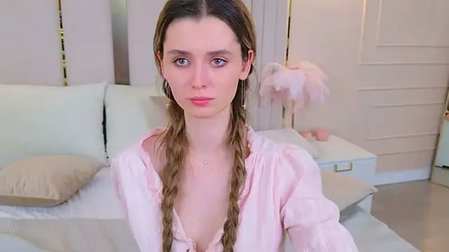 MarybethSnow live sex cam