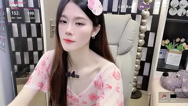 Yueyue-MM live sex cam