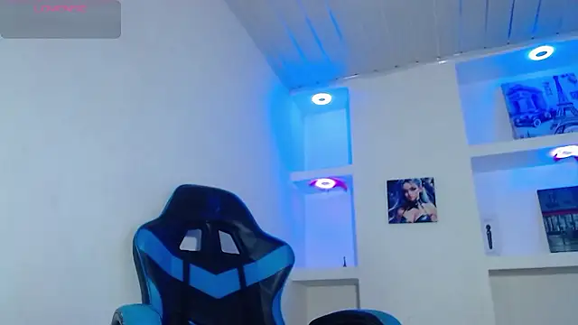 Raven_Rouge_'s cam snapshot