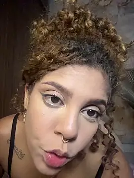 hannachris- live sex cam