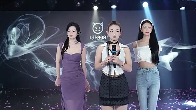 LU-909's cam snapshot