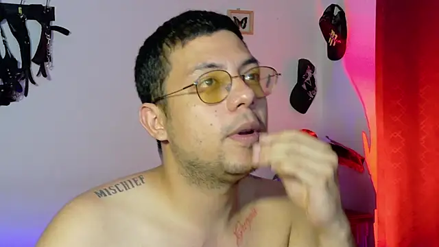 Nymphobuddies live sex cam