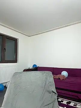 MiaKiittyy's cam snapshot