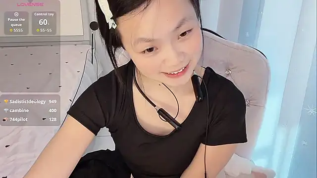 Lena-yyds live sex cam