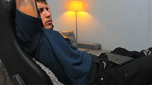 Xfire_boy69's cam snapshot