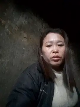 dakota-kis live sex cam