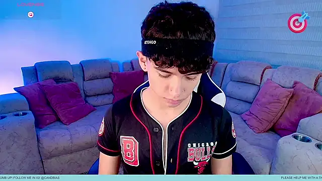 Niico_Cruz live sex cam