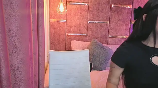 AuroraLanee_'s cam snapshot