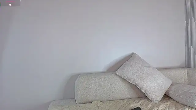 ThomasinaEnder's cam snapshot