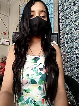 Parinaaz18 live sex cam